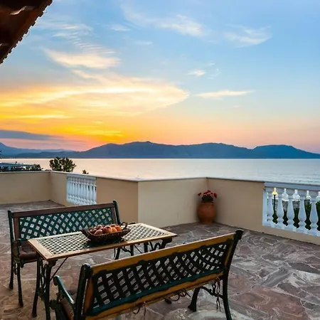 Effie Front With Pool Chania (Crete)