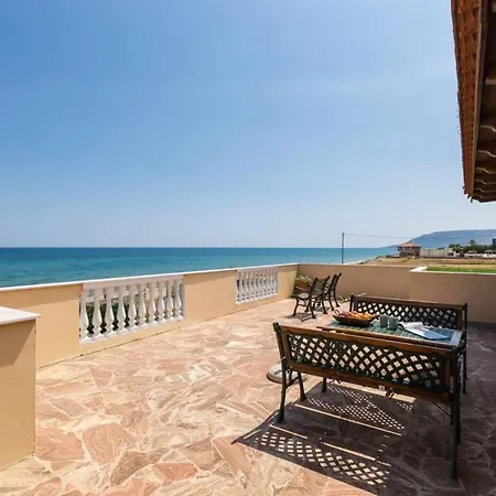 Apartman Effie Front With Pool