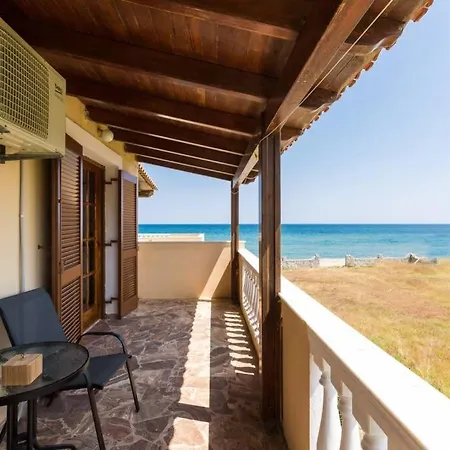 Apartman Effie Front With Pool