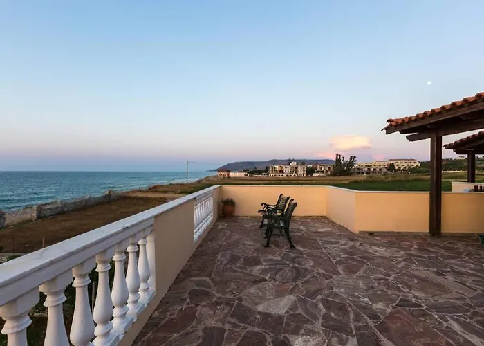 Effie Front With Pool Chania (Crete)