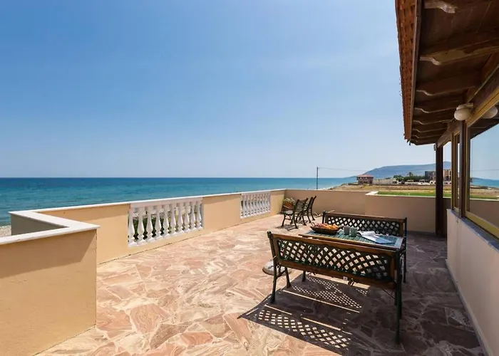 Apartment Effie Front With Pool