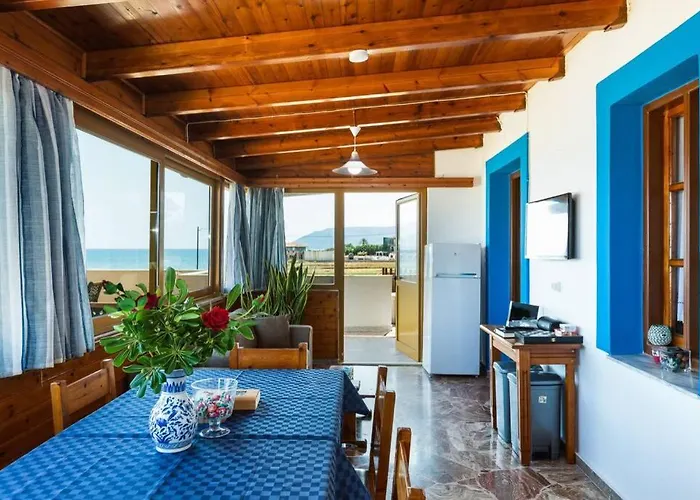 Effie Front With Pool Apartment Chania (Crete)