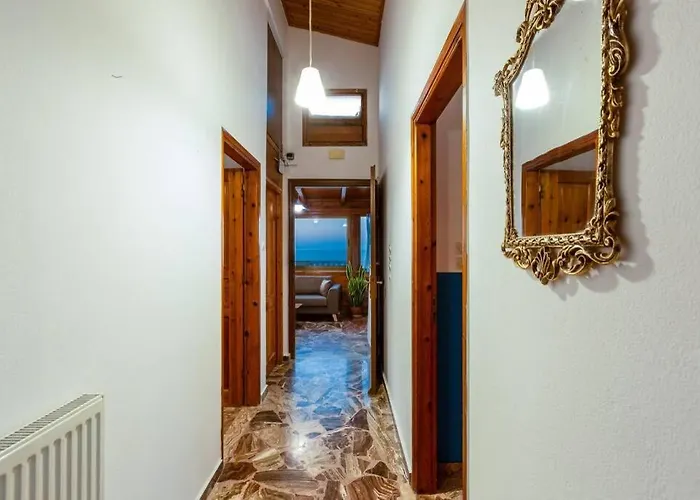 Effie Front With Pool Apartment Chania (Crete)