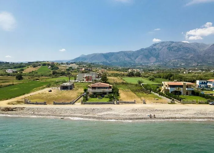 Daire Effie Front With Pool