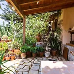 Effie Front With Pool Apartamento La Canea